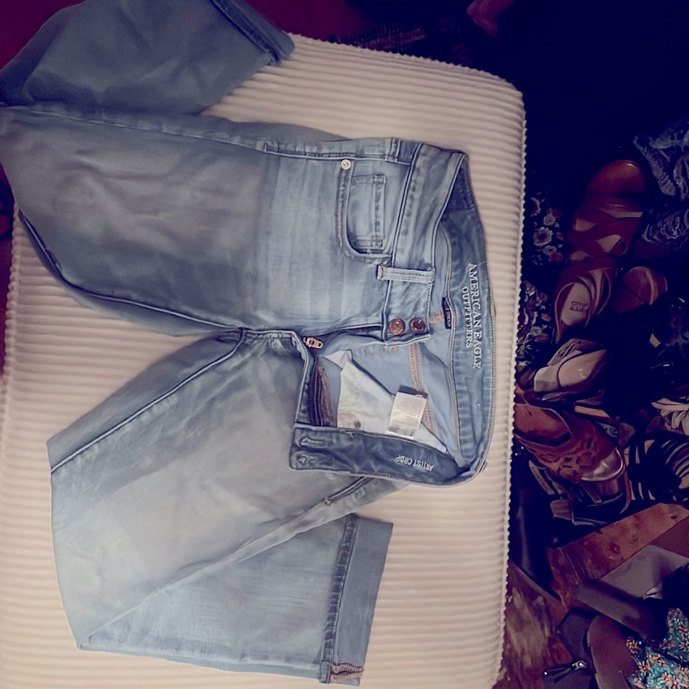 American Eagle superstretch artist crop jean size 4.